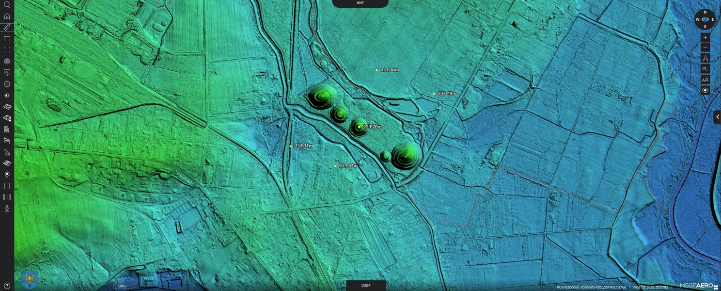 Zrzut ekranu z portalu Obliview z Numerycznego Modelu Terenu